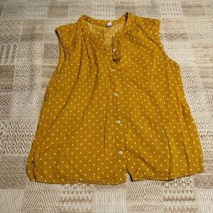 Old Navy Sleeves Polka Dot Buttoned Blouse